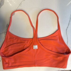 Vuori Sports bra
